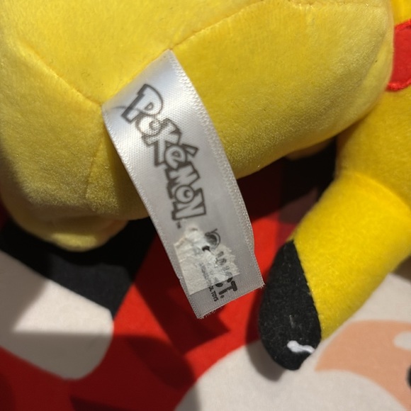 Pokemon Pikachu Plush Toy Bundle - Picture 4 of 5